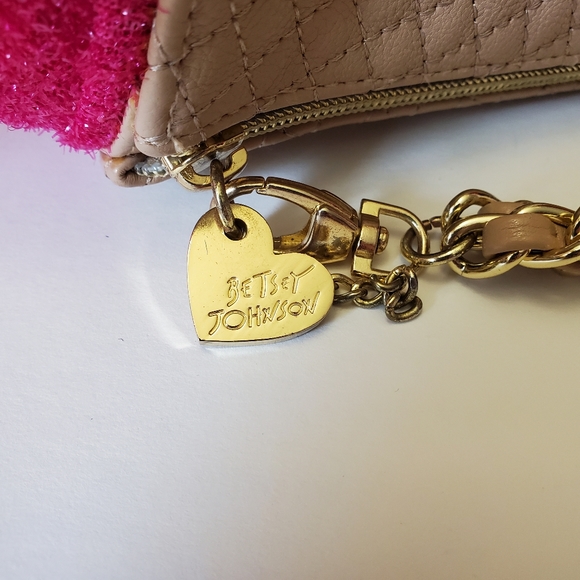 Betsey Johnson - RARE - Ice cream cone wristlet 🍦 - Picture 7 of 10